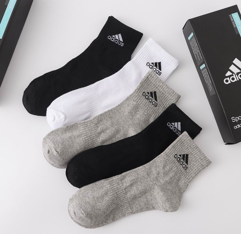 Adidas socks 33